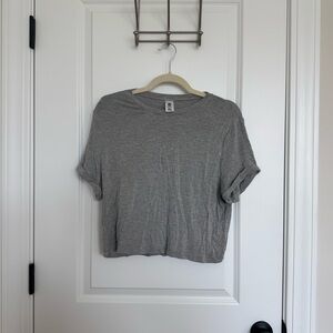 Senita Athletics Gray Crop Top